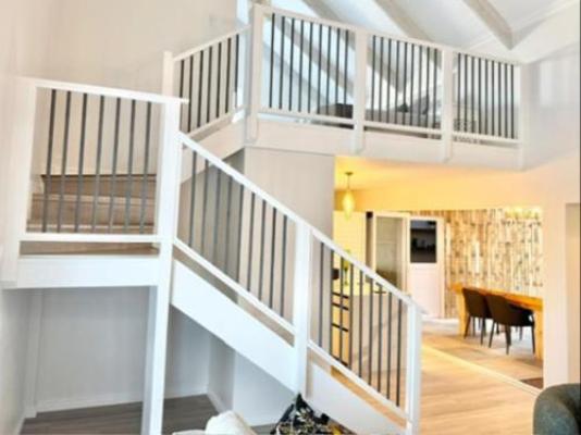 Luxe Pearl - Decorative detail