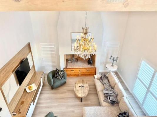 Luxe Pearl - Living Room