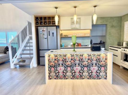 Luxe Pearl - Breakfast area