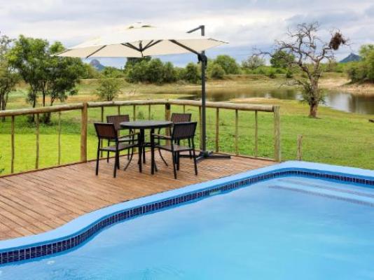 Ngonyam Safari Lodge - Swimming pool