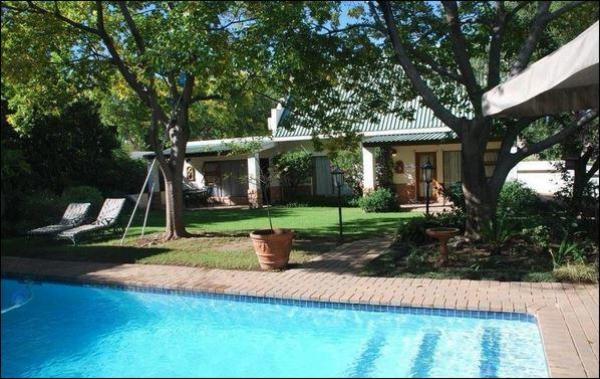Sunninghill Guest Lodge - 260571