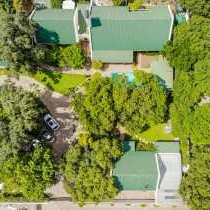 Sunninghill Guest Lodge - 260577