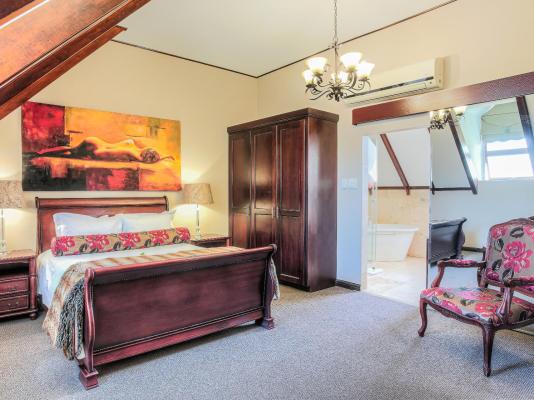 Sunninghill Guest Lodge - 260597