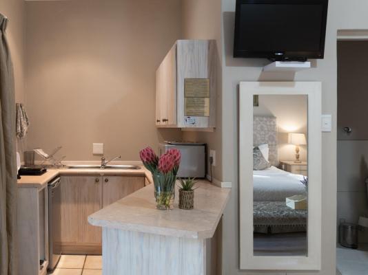 The Falls Guest House - 260641