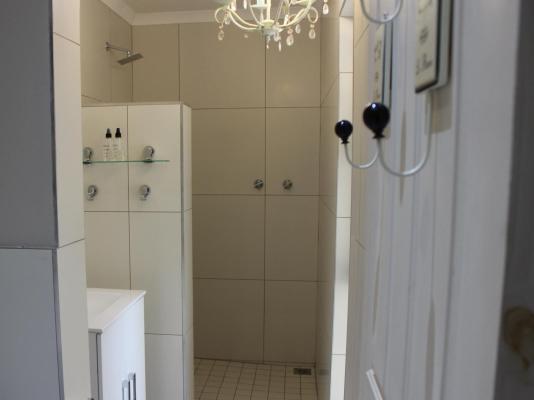 The Falls Guest House - 260645