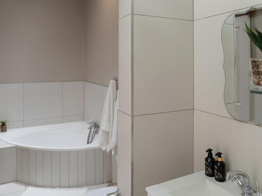 The Falls Guest House - 260647