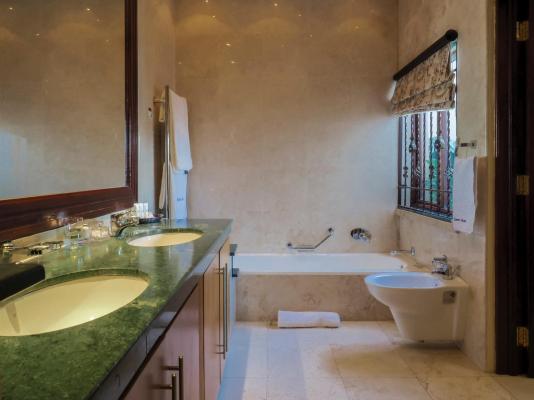 Kosmos Manor - 260764