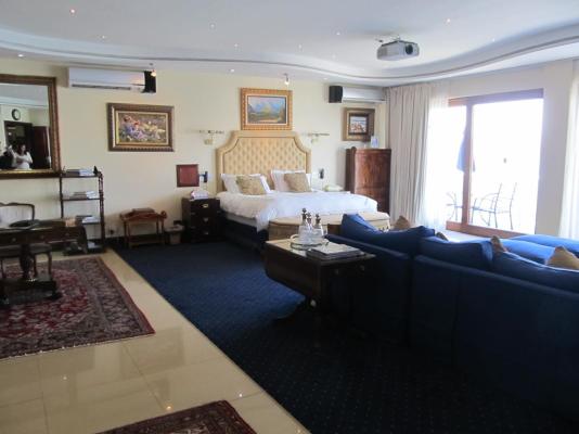 Kosmos Manor - 260774