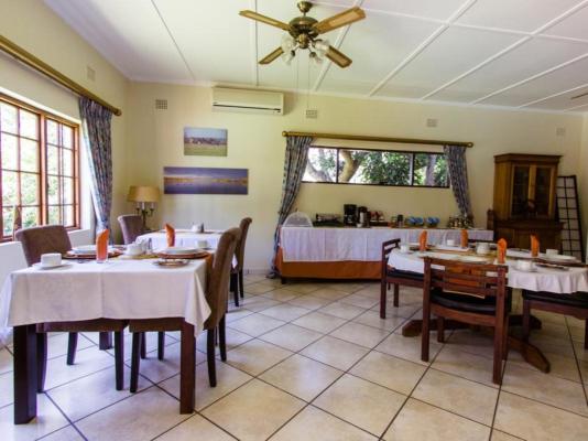 Parkers Cottages - 260817