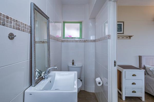 43 On Artemis, Langebaan, 8-Sleeper - 260940