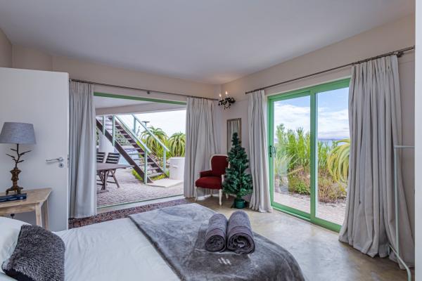 43 On Artemis, Langebaan, 8-Sleeper - 260952