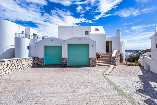 43 On Artemis, Langebaan, 8-Sleeper - 260961