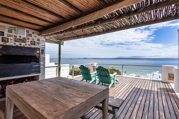 43 On Artemis, Langebaan, 8-Sleeper - 260970