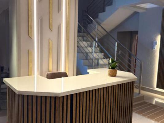 Liquid Blue - Facade or entrance