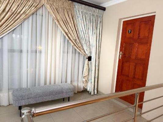 Liquid Blue - Decorative detail