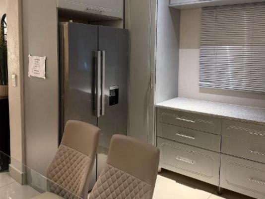 Liquid Blue - Breakfast area