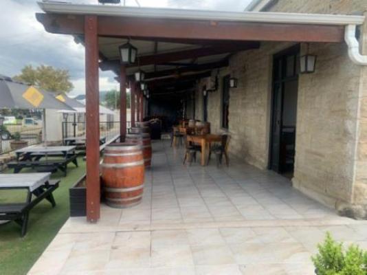 The Black Swann B&B - Patio