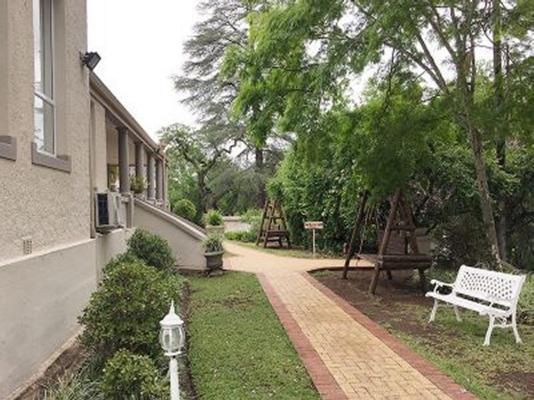 Peaches and Cream Bed and Breakfast - 261124