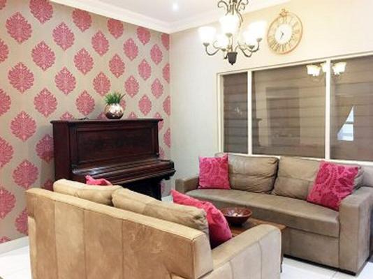 Peaches and Cream Bed and Breakfast - 261132