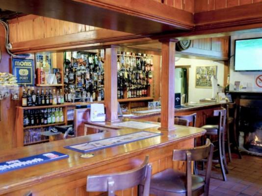 Houw Hoek Hotel - 261213