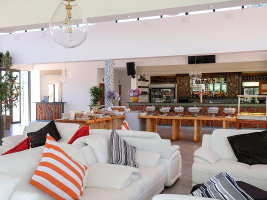 Houw Hoek Hotel - 261224