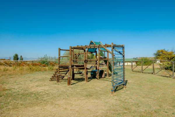 Camelroc Guest Farm - 261400