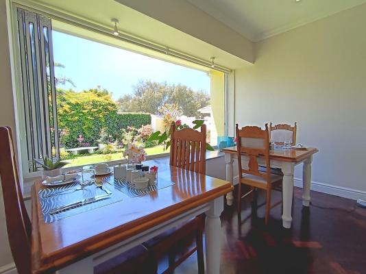 On The Bay Bed and Breakfast - 261537