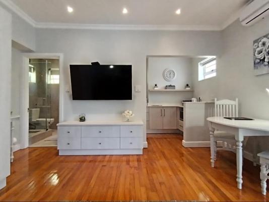 On The Bay Bed and Breakfast - 261559