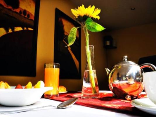 Mandalay Beach Guest House - 261574