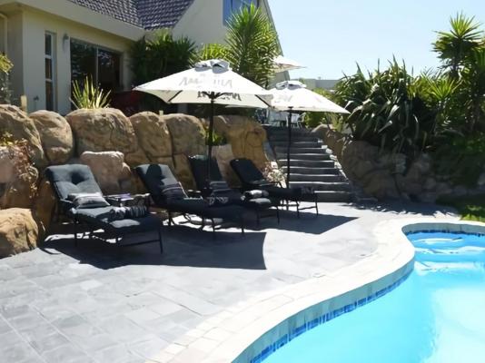 Mandalay Beach Guest House - 261578