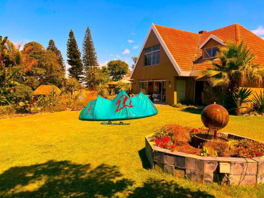Mandalay Beach Guest House - 261585