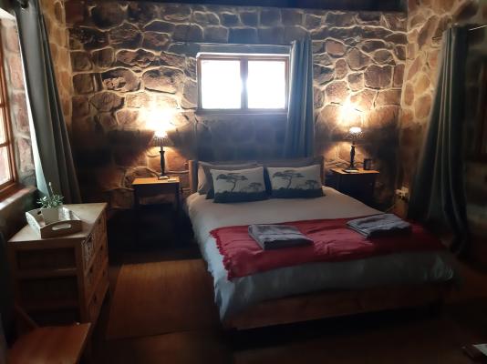 Reedbuck Bedroom #1 - Queen Bed