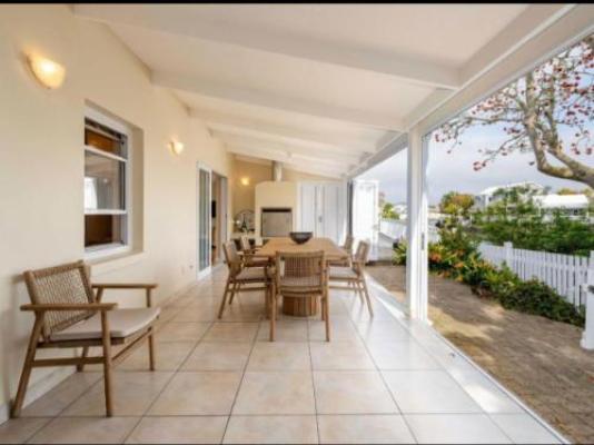 Soft Shore House C31 - Patio