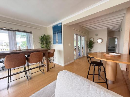 Soft Shore House C31 - 261699