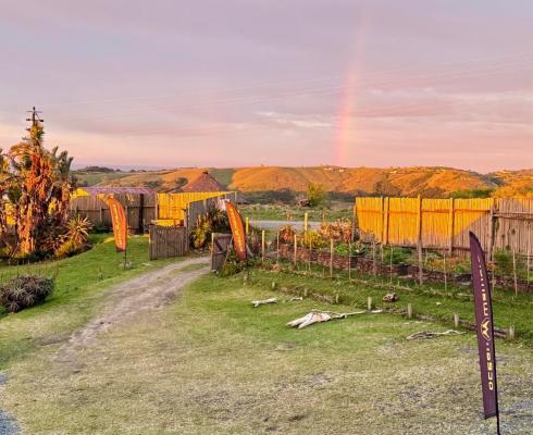 Swell Eco Lodge - 261811