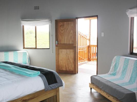 Swell Eco Lodge - 261850