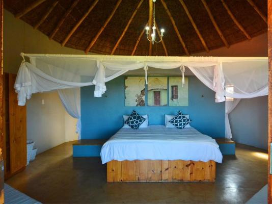 Swell Eco Lodge - 261868