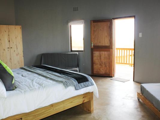 Swell Eco Lodge - 261869