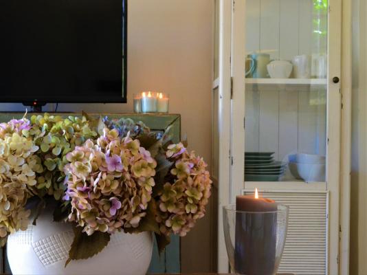 Hillingdale on Alexandra - 261895