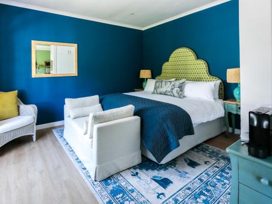 Hillingdale on Alexandra - 261905