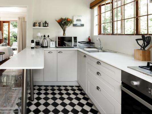 Hillingdale on Alexandra - 261924