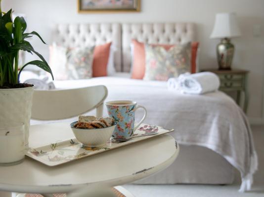 Hillingdale on Alexandra - 261928