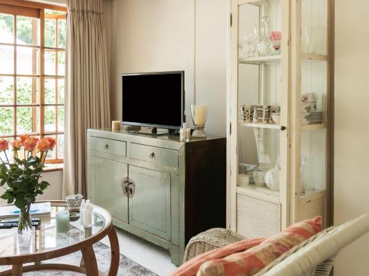 Hillingdale on Alexandra - 261932