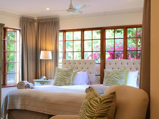 Hillingdale on Alexandra - 261943