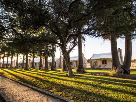Kalahari Farmhouse - 262104