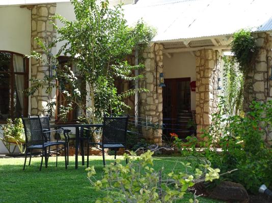 Kalahari Farmhouse - 262110