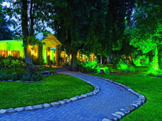 Kalahari Farmhouse - 262111