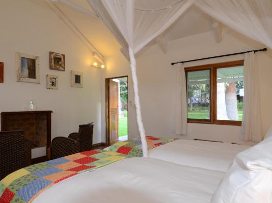 Kalahari Farmhouse - 262118