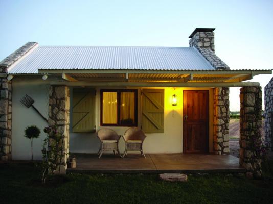 Kalahari Farmhouse - 262120