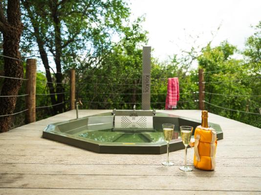 Mbazo & Dzombo Safaris - 262284